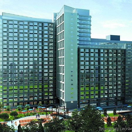 Seasons Park Apart Hotel Пекин Экстерьер фото